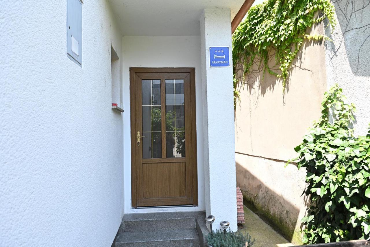 Aby Apartment